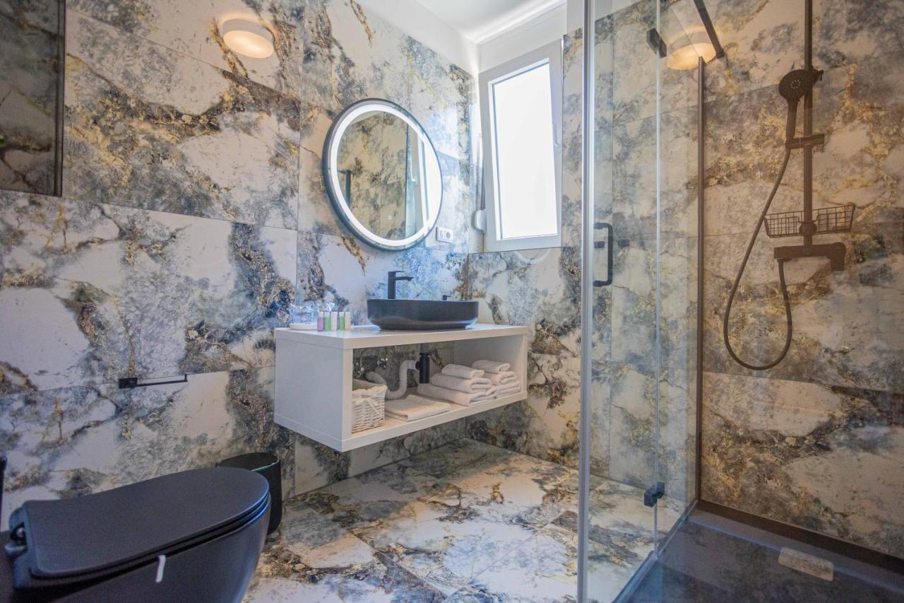 City And Style Luxury Rooms สปลิท ภายนอก รูปภาพ