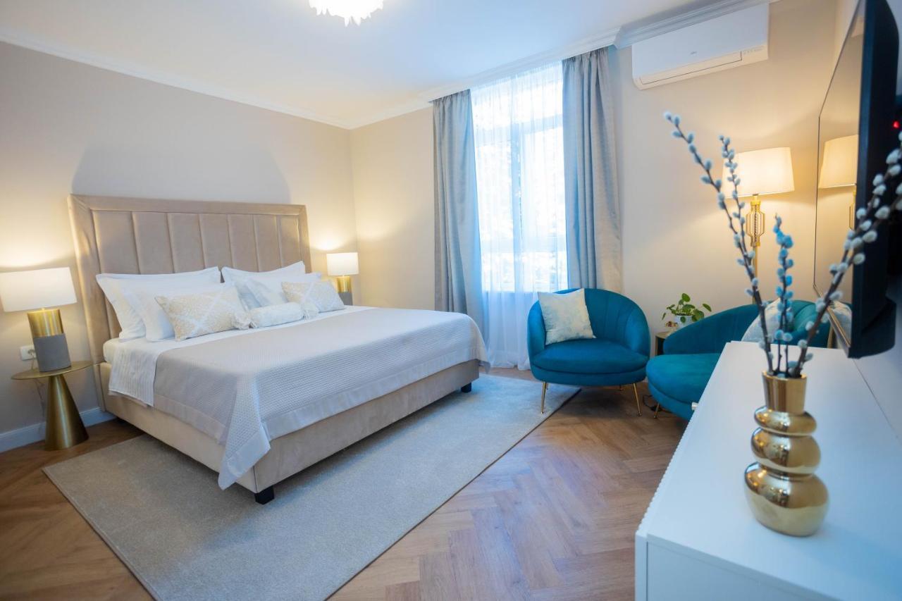 City And Style Luxury Rooms สปลิท ภายนอก รูปภาพ