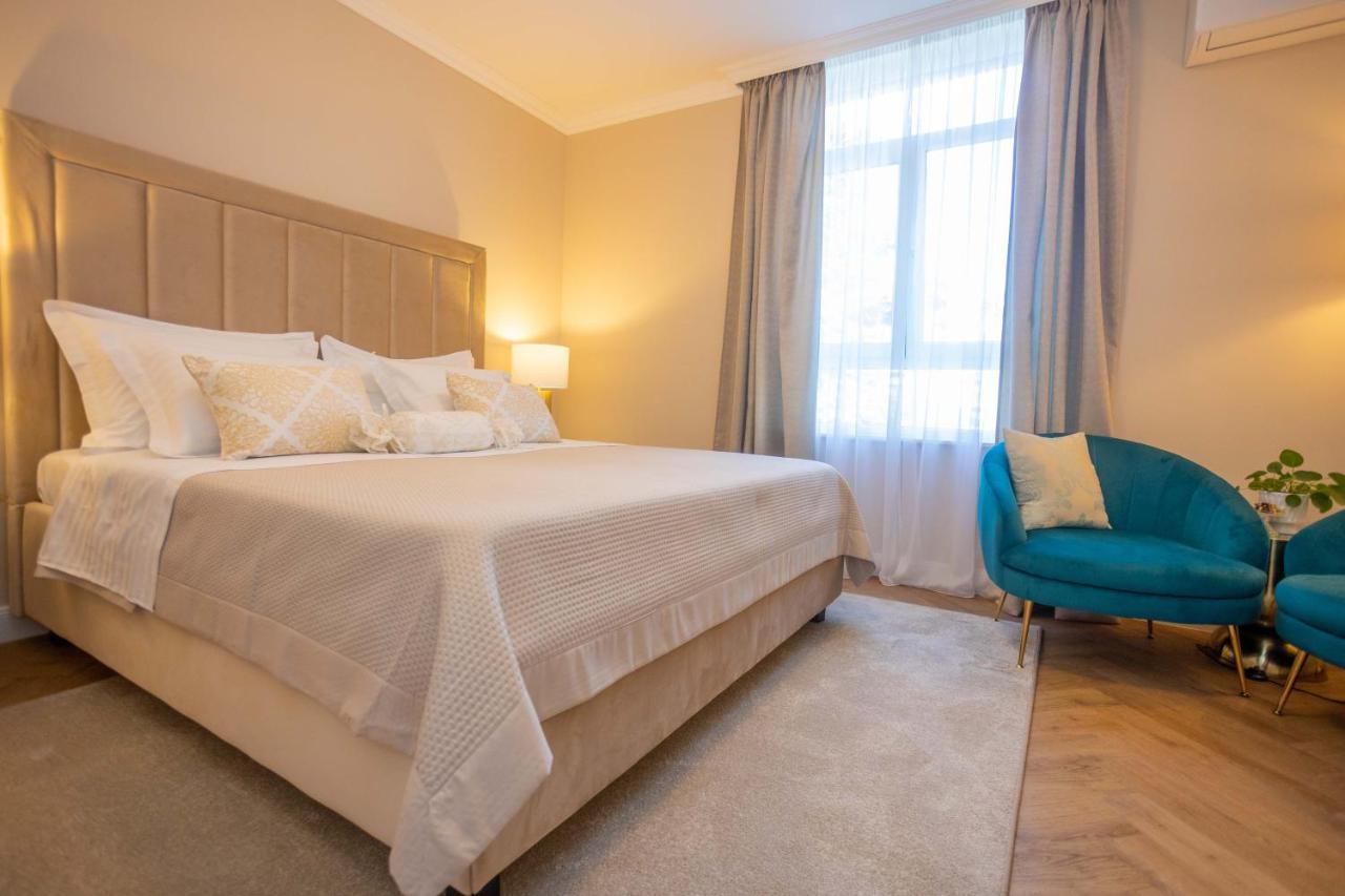 City And Style Luxury Rooms สปลิท ภายนอก รูปภาพ